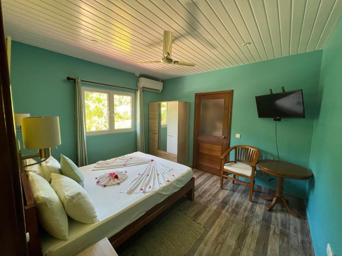 Chloe'S Cottage Self-Catering La Digue Exteriör bild