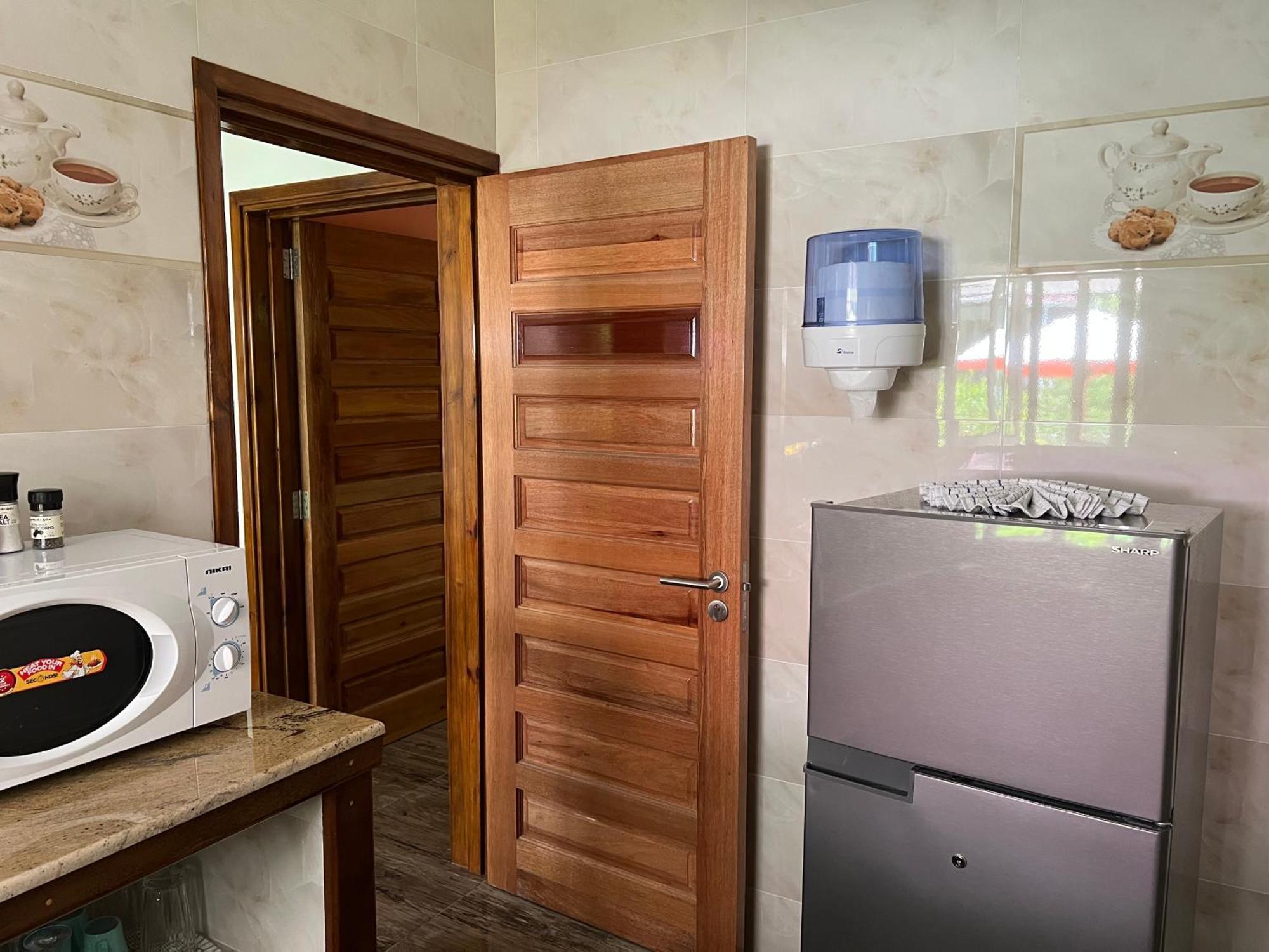 Chloe'S Cottage Self-Catering La Digue Exteriör bild